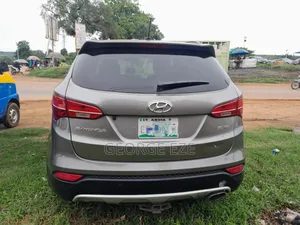 Hyundai Santa Fe 2013 Gray
