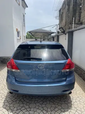 Toyota Venza AWD 2012 Blue