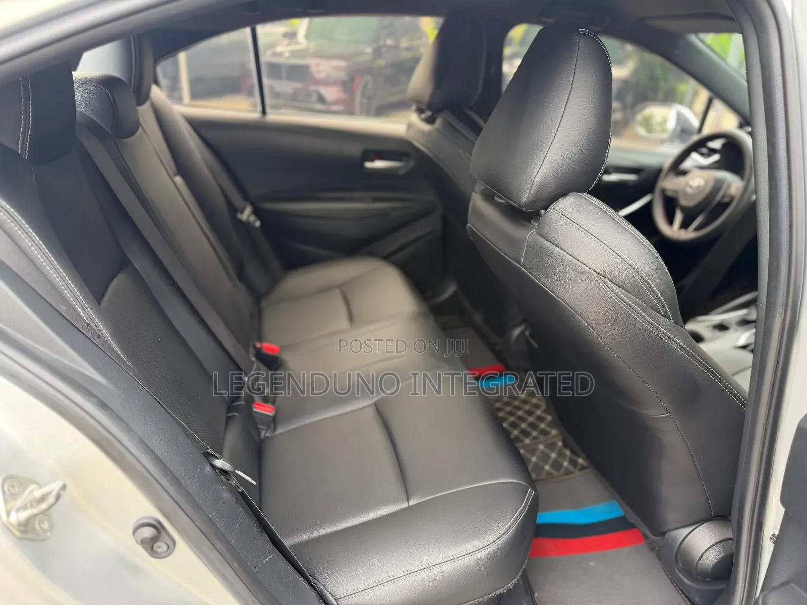 Toyota Corolla 2022 Silver