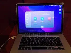 Laptop Apple MacBook Pro 2015 16GB Intel Core i7 SSD 512GB