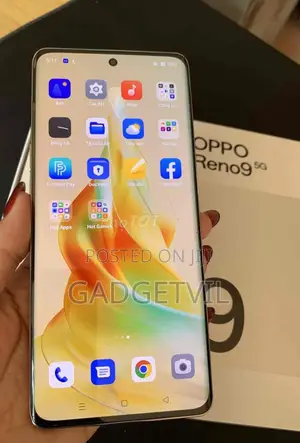 New Oppo Reno9 256 GB Gold