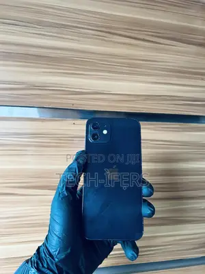 Apple iPhone 12 64 GB Black