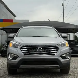 Hyundai Santa Fe 2013 Gray