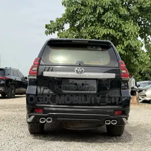 Toyota Land Cruiser Prado 2013 Black