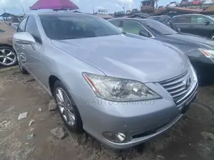 Lexus ES 350 2012 Silver