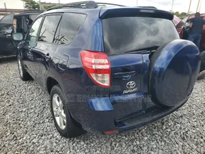 Toyota RAV4 2008 Silver