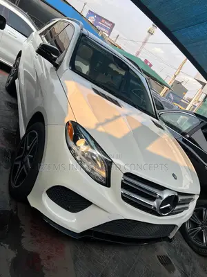 Mercedes-Benz GLE-Class GLE 350d 4MATIC 2017 White