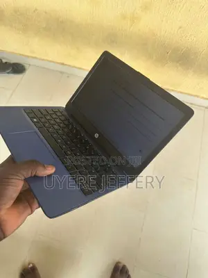Laptop HP Stream Laptop 4GB Intel Celeron HDD 72GB