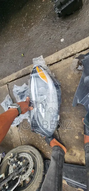 Gle350 2017 Non Led Headlight