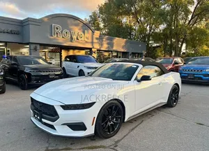 Ford Mustang 2024 White