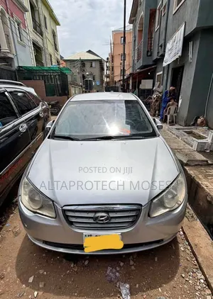 Hyundai Elantra 2008 Silver