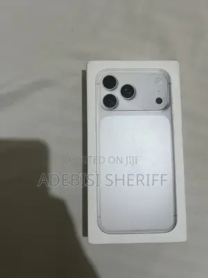 New Apple iPhone 17 Pro Max 256 GB Silver