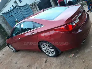 Hyundai Sonata 2013 Red
