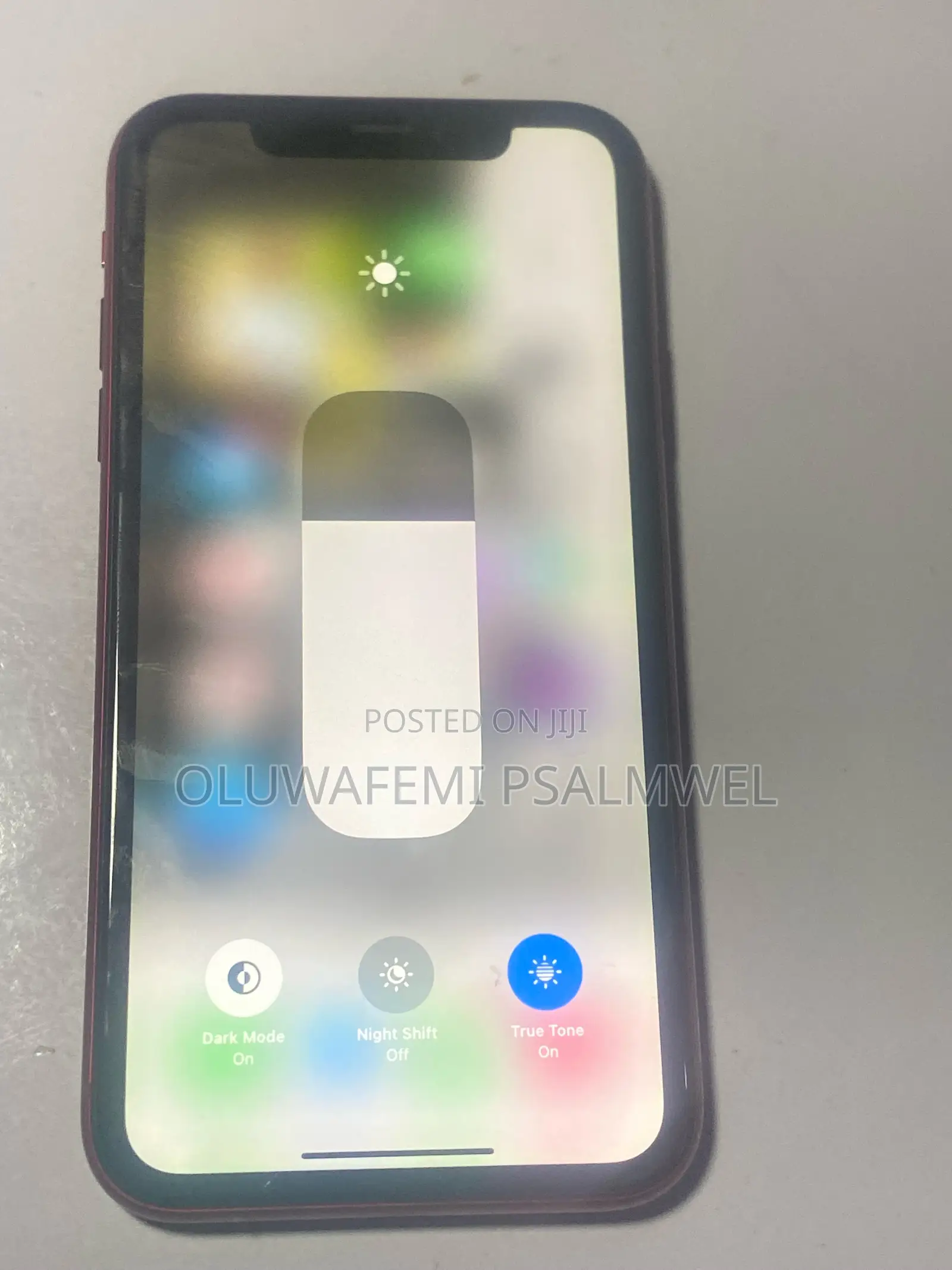 Apple iPhone XR 64 GB Red