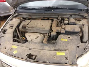 Toyota Avensis 2005 Silver