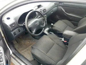 Toyota Avensis 2005 Silver