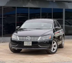 Volkswagen Passat 2012 Black