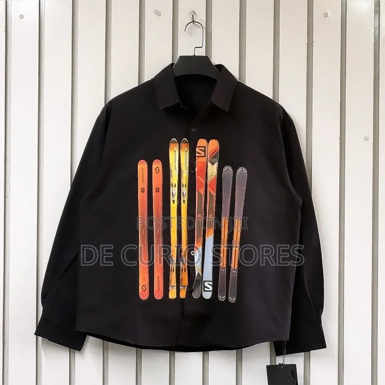 Graphic Longsleeve Buttoned Shirts