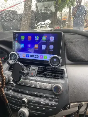 Car Android With Apple Car Play for Honda Acord 208 Is Available