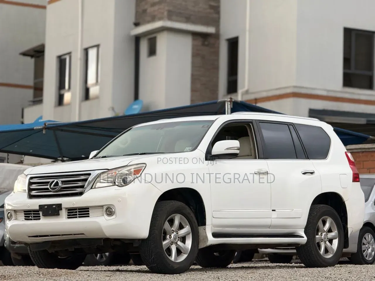 Lexus GX 2011 White