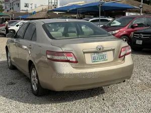 Toyota Camry 2010 Brown