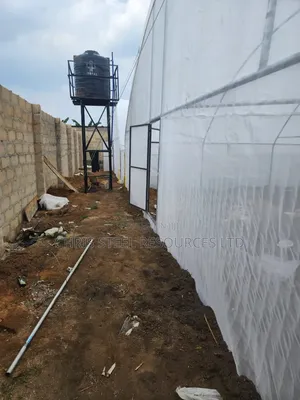 10mby50 Greenhouse With Solarig Cover, Net And Greenhouse Accessories
