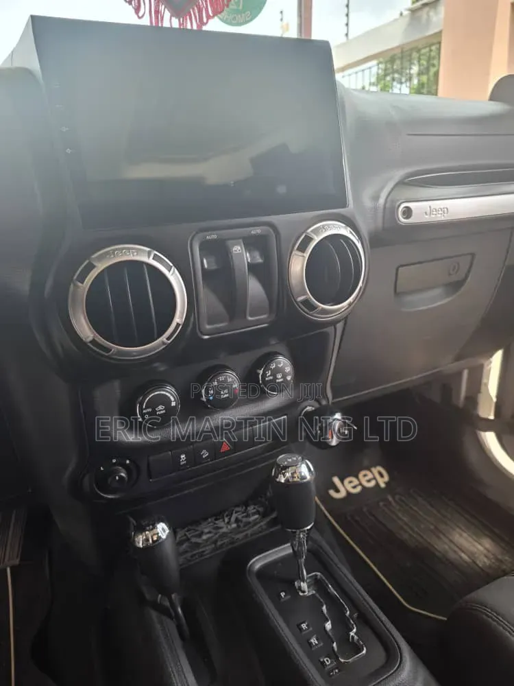 Jeep Wrangler 2020 White