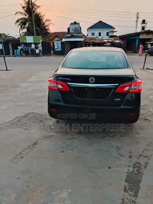 Nissan Sentra 2014 Black