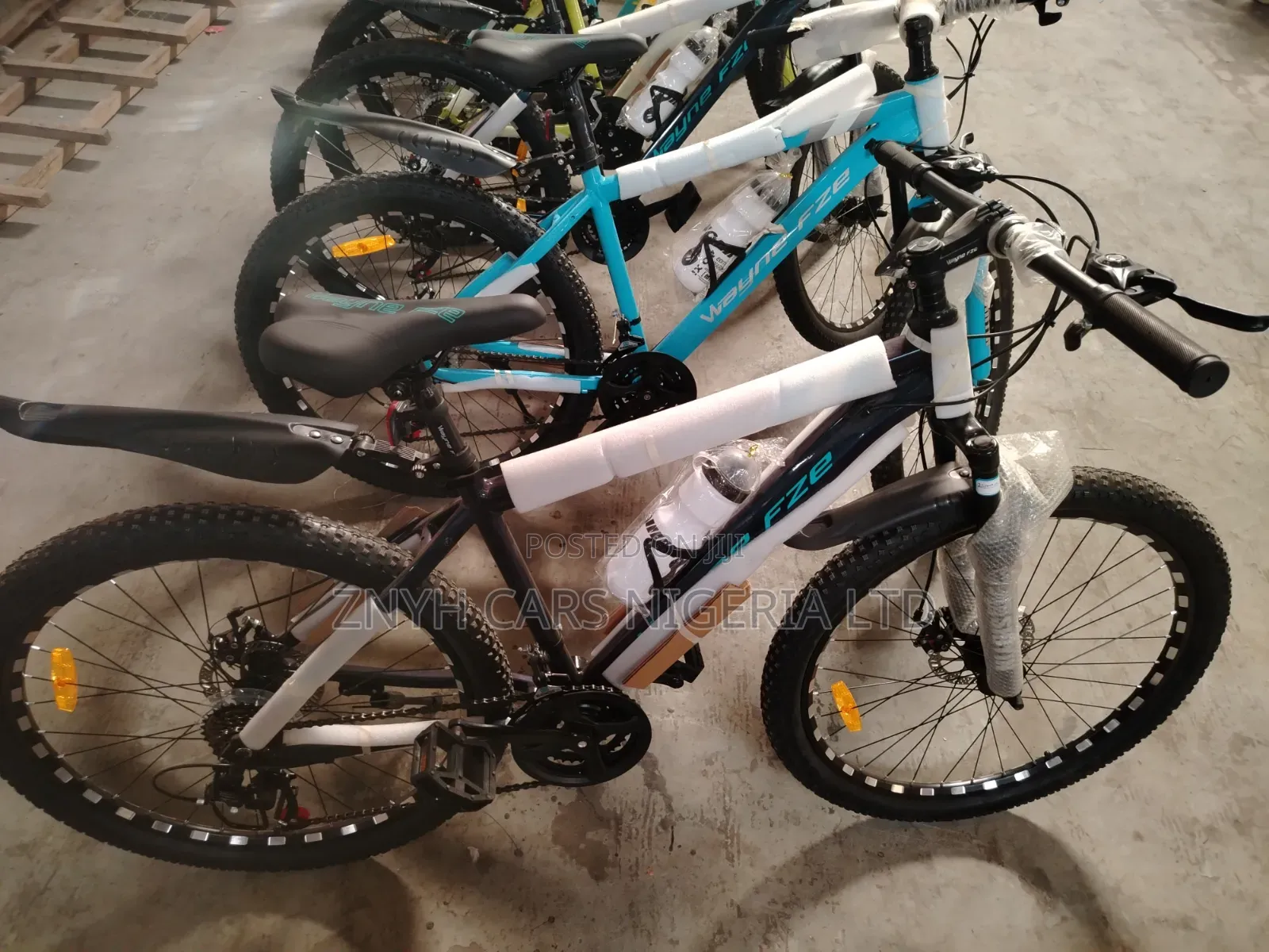 Unisex Bicycles
