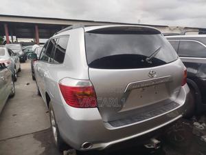Toyota Highlander 2010 Gray