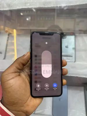 Apple iPhone 11 Pro Max 64 GB Black