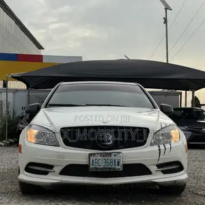 Mercedes-Benz C300 2008 White