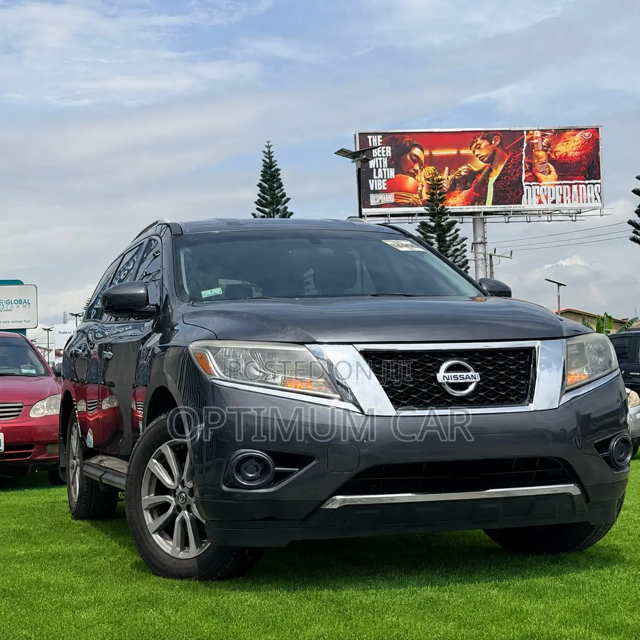 Nissan Pathfinder 2015 Gray