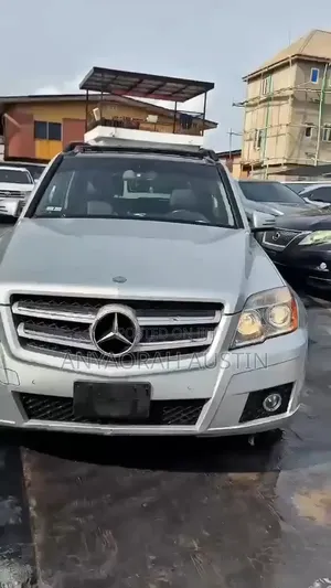 Mercedes-Benz GLK-Class 2011 Silver