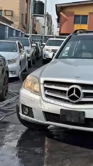 Mercedes-Benz GLK-Class 2011 Silver
