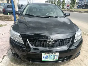 Toyota Corolla 2010 Black