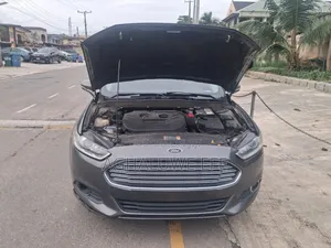 Ford Fusion 2016 Gray