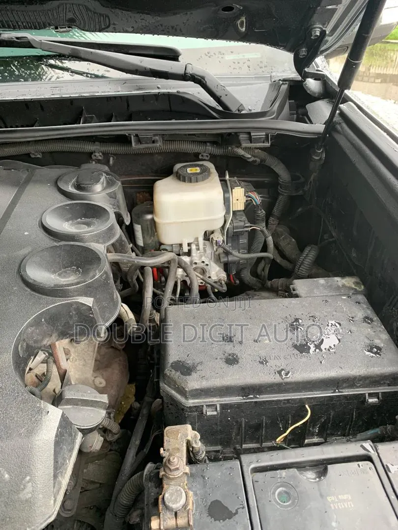 Toyota 4-Runner 2011 Silver