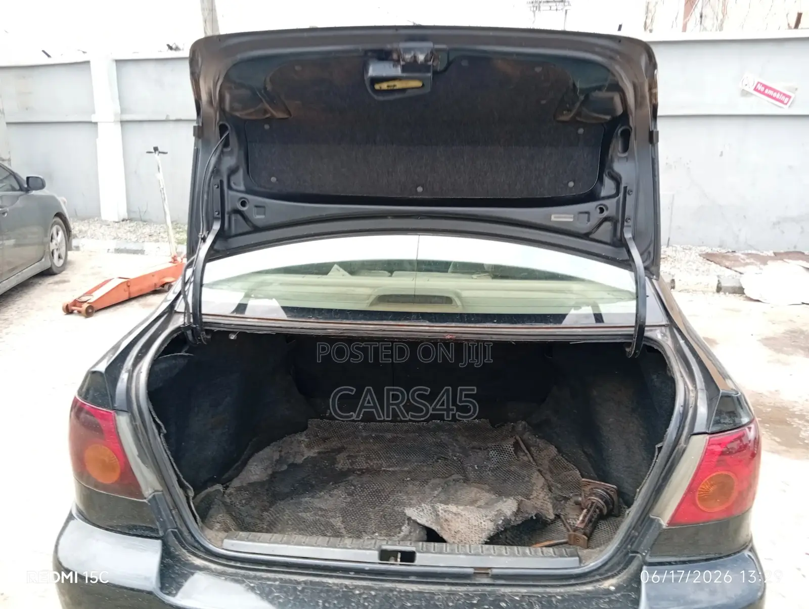 Toyota Corolla 2002 Black