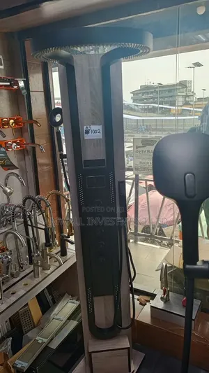 As1002 Pienor Shower