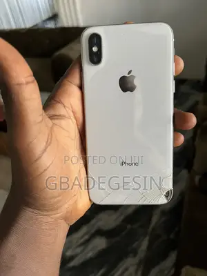 Apple iPhone X 64 GB White