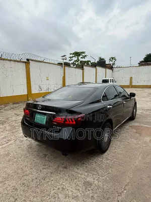 Lexus ES 350 2010 Black