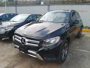 Mercedes-Benz GLC-Class 2016 Black