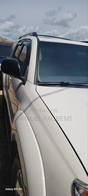 Toyota 4-Runner 2009 White