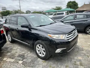 Toyota Highlander 2013 Black