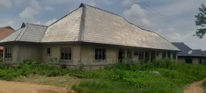 6bdrm Bungalow in Alaafia Estate Ajia, Ibadan for sale
