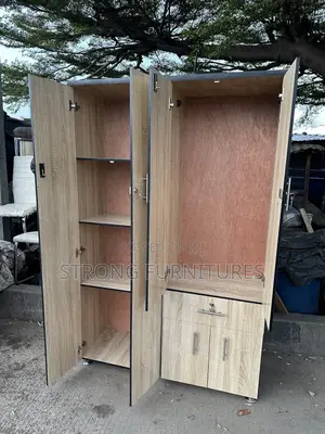 4ft by 6ft Wardrobe