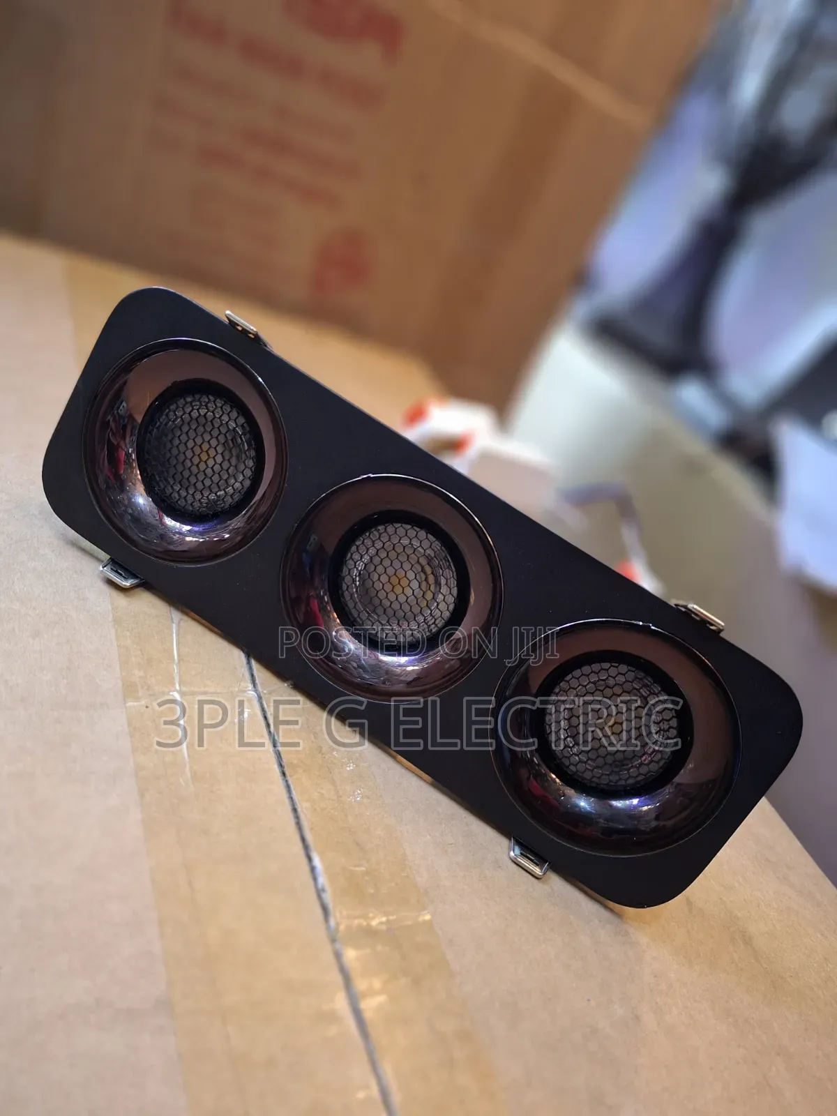 12w by 3 Heavy Cast Body Spot Light