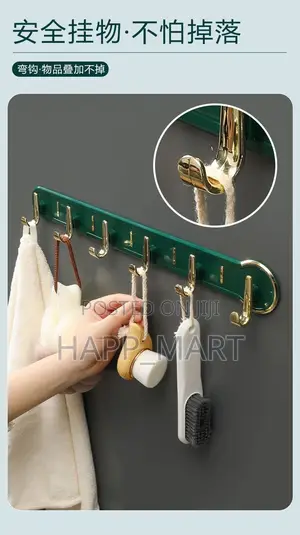 Wall-Mounted Hanging Rack With 6 Hooks