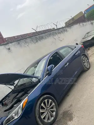 Hyundai Sonata 2016 Blue